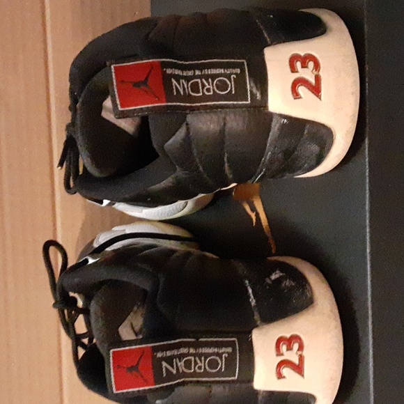 Air Jordan 12 Retro Low Playoff sneakers - Picture 6 of 16